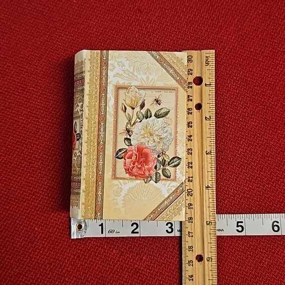 PUNCH STUDIO Rose soap faux vtg. book keepsake empty glittered magnetic Victoria - Picture 2 of 7
